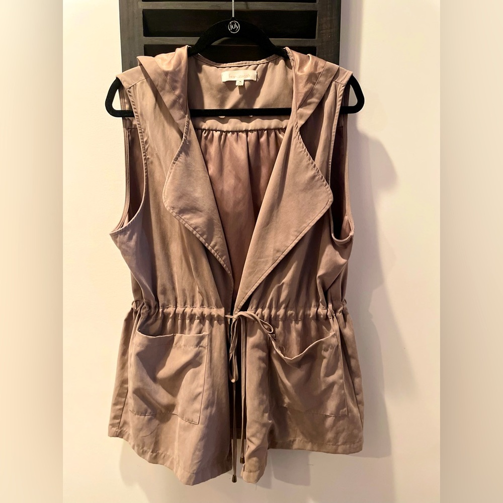 Suede vest